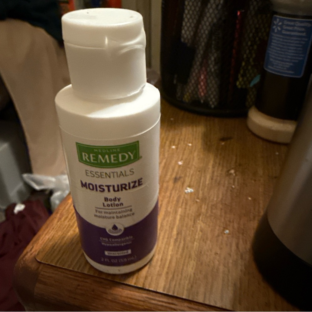 Remedy Essentials Moisturize Body Lotion - White and Purple